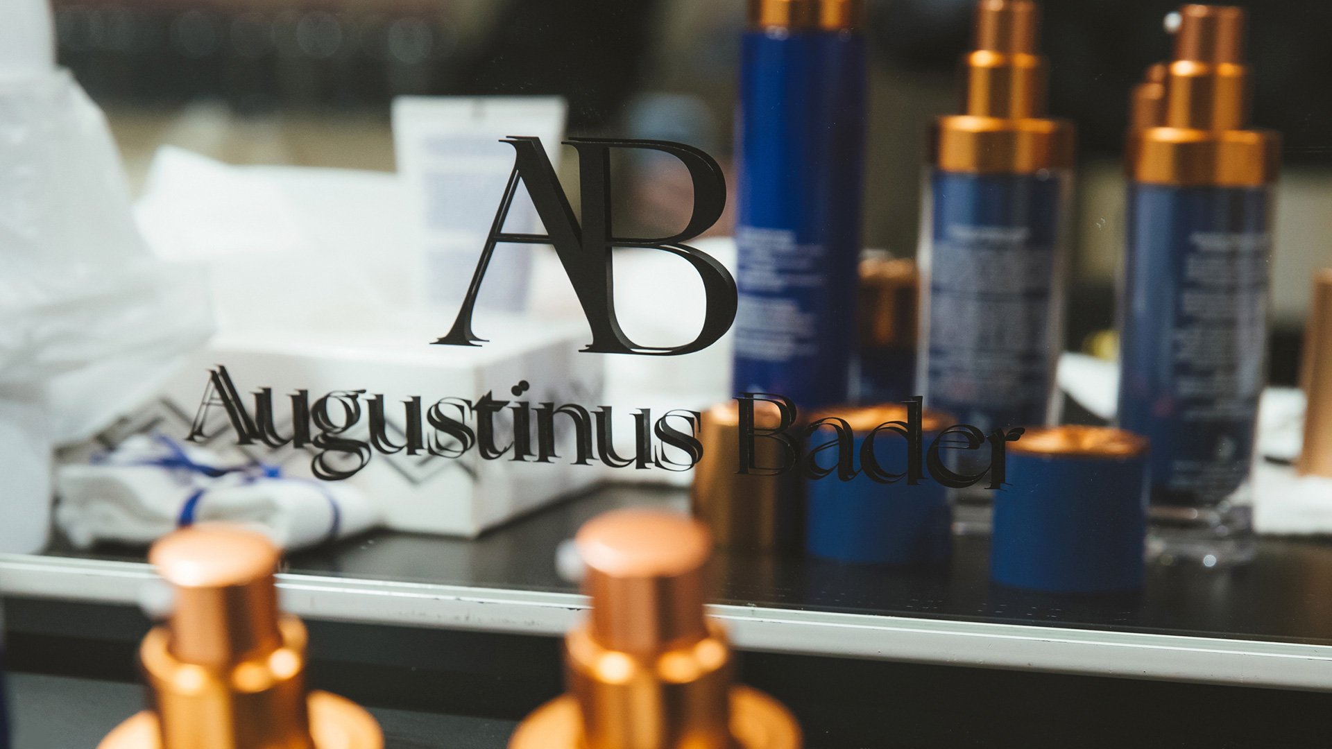 Avec - Augustinus Bader X Balmain