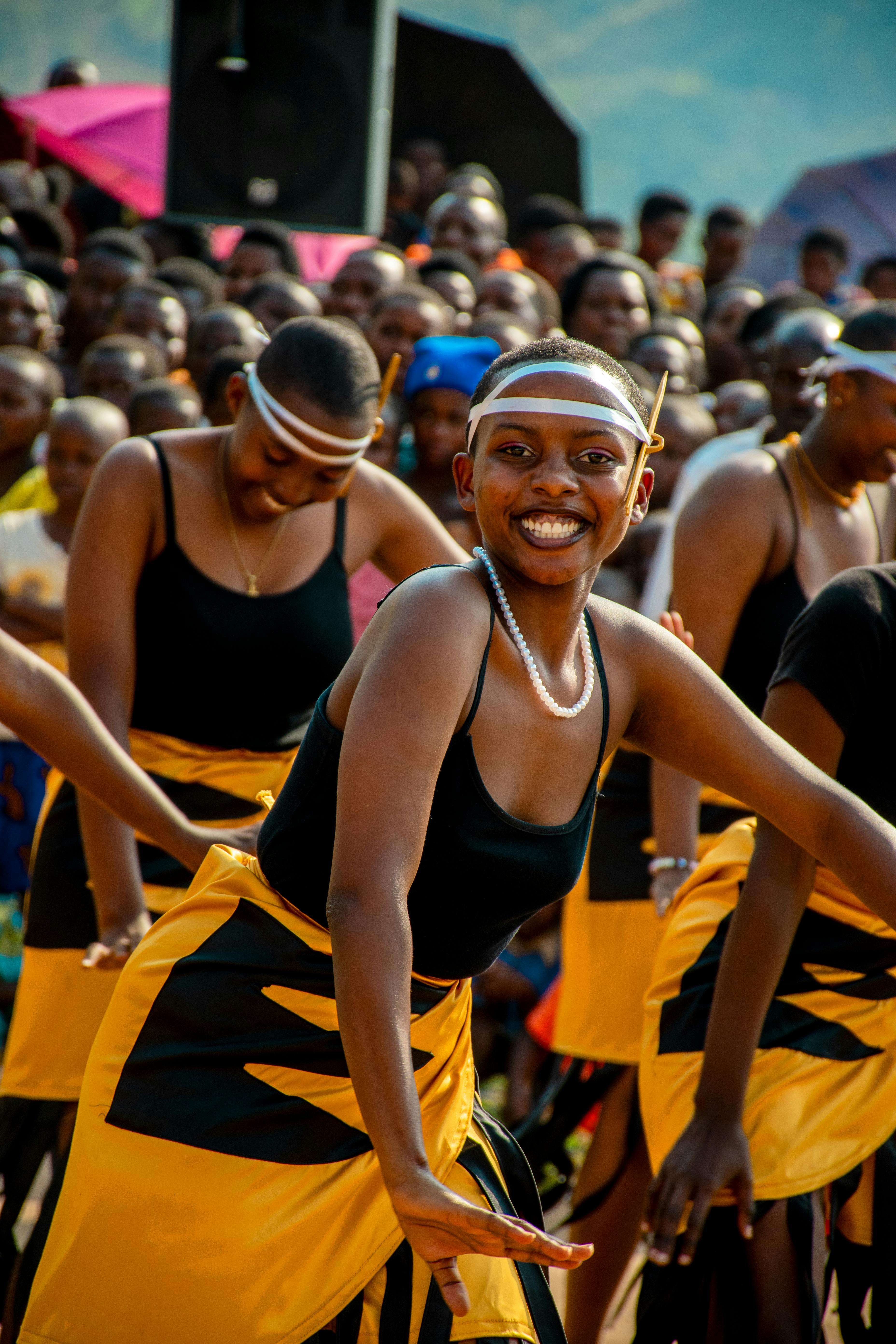 1_Fondation-Naked-Heart--Gala-des-20-ans-(Dubai)